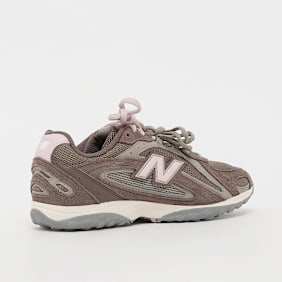 New Balance 204L brązowy