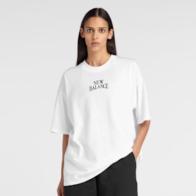 New Balance Linear Heritage Oversized T-Shirt blanco