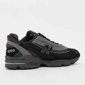 New Balance 1000 crna