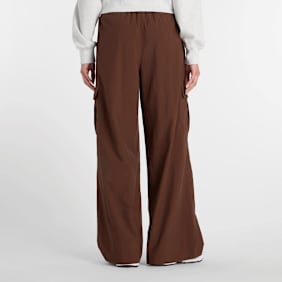 New Balance Woven Cargo Pant braun