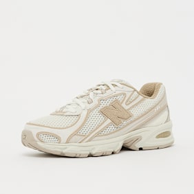 New Balance 740 beige