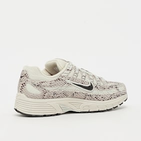 Nike   P-6000 beige