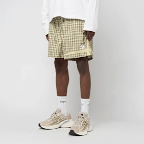 Umbro Woven Football Short beige