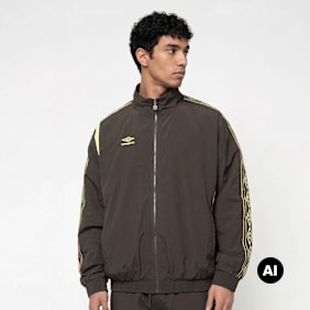 Umbro Relaxed Track Jacket smeđa