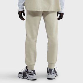 Nike   Club Joggers beige