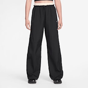 Nike   Sportswear Parachute High Rise Pant schwarz