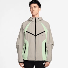 Nike   Tech Woven Pro Windrunner Full Zip Jacket beige