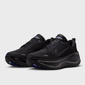 Nike   Vomero Plus schwarz