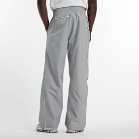 New Balance Elusive Shell Pant grau