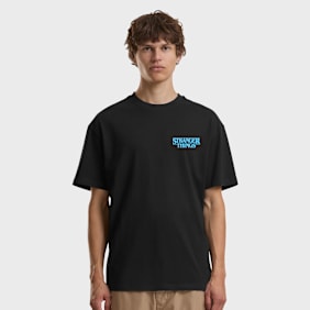 Mister Tee Stranger Things Eleven Bitmap Loose Tee zwart