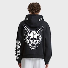 Mister Tee Stranger Things Hellfire Club Fluffy Hoody zwart