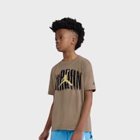 Jordan Distressed Short Sleeve Tee bruin