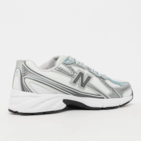New Balance 740 biały