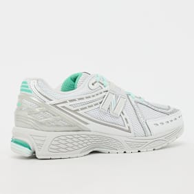 New Balance 1906 wit