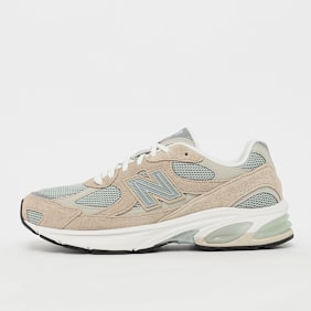 New Balance 2010 beige