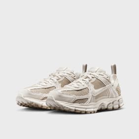 Nike   Vomero 5 (GS) beige