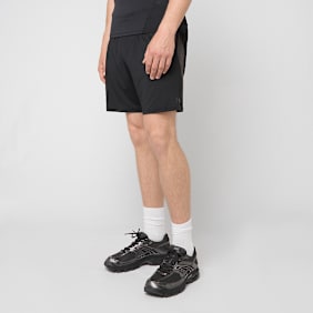 Under Armour Tech Vent 7in Shorts zwart