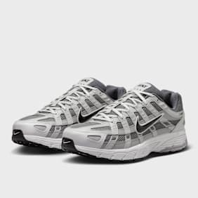 Nike   P-6000 gris