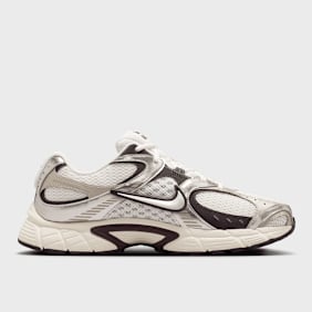 Nike   V5 RNR beige