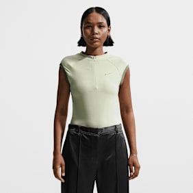 Nike   Sportswear Tight Sleeveless 1/4-Zip Top zielony