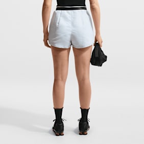 Nike   Elevated Street Shorts grau
