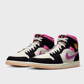 Jordan Air Jordan 1 Mid SE negro