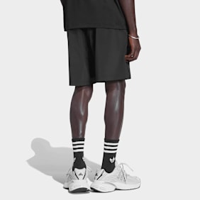 adidas Originals Tech Trefoil Essentials Polyester Shorts zwart