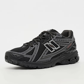 New Balance 1906 crna