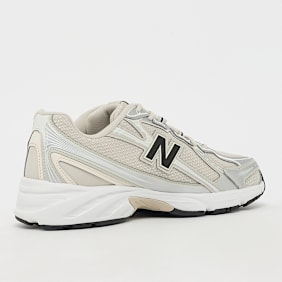 New Balance 740 beż