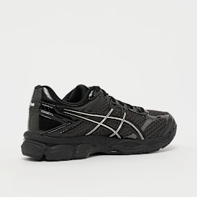 ASICS SportStyle Gel-Cumulus 16 black/black zwart