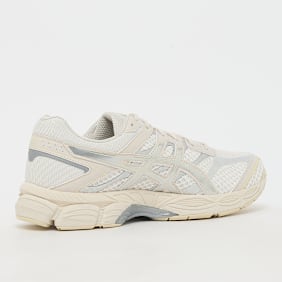 ASICS SportStyle Gel-Cumulus 16 beż