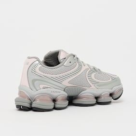 New Balance 2000 grau