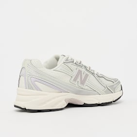 New Balance 740 zilver