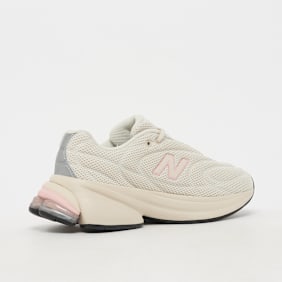 New Balance 5030 beige