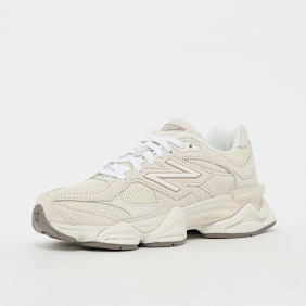 New Balance 9060 beige