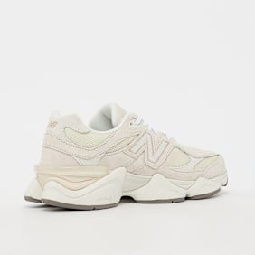 New Balance 9060 beż