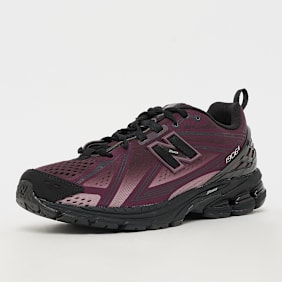New Balance 1906 rot