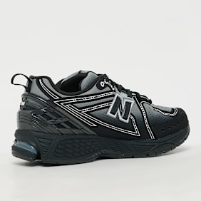 New Balance 1906 preto