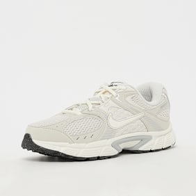 Nike   V5 RNR (GS) beż
