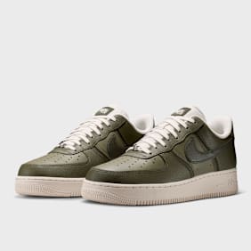 Nike Air Force 1 '07 LV8 zielony