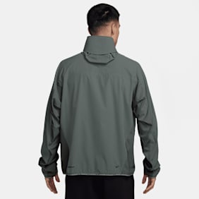 Nike   Tech Helios Dri-FIT Long-Sleeve Shell grün