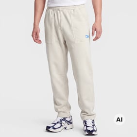 Nike   Sportswear SF Graphic Club Open Hem Pant beige