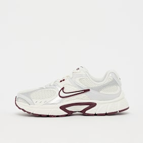 Nike   V5 RNR blanc