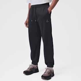 Nike Brooklyn Statement Fleece Cuff Pant negro