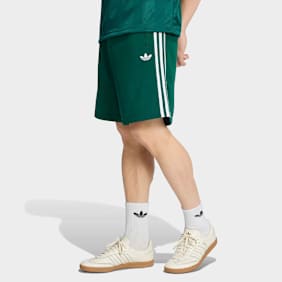 adidas Originals Firebird Shorts vert