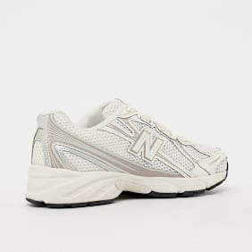 New Balance 740 zilver