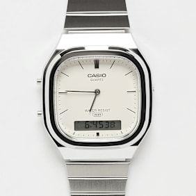 CASIO AQ-240E-7A2EF silber
