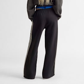 adidas Originals adiSignature 3 Stripes Open Hem Sweatpants crna