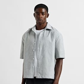Burocs Boxy Shortsleeve Shirt zelena