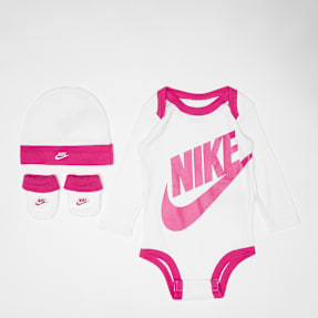 Nike Futura Logo Hat/Bodysuit/Bootie 3pc wit